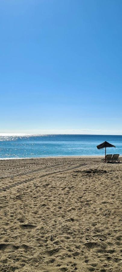 Apartamento A 2 Minutos De La Playa Y Centro Fuengirola Ngoại thất bức ảnh